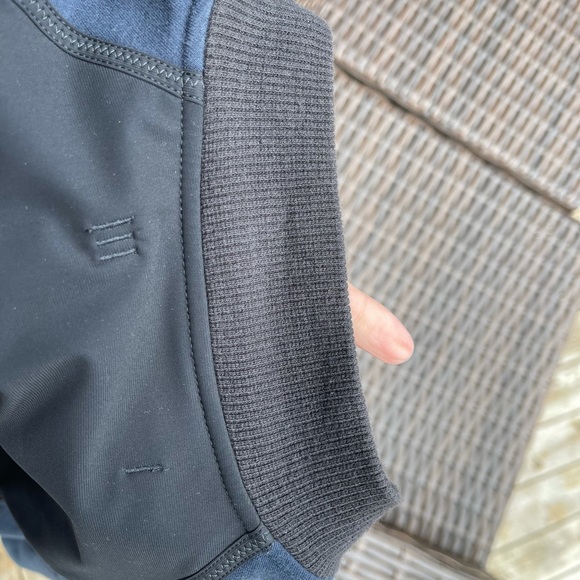 Lululemon jacket - Picture 5 of 5